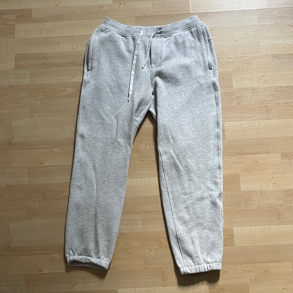 lululemon athletica Men's Light Gray Joggers